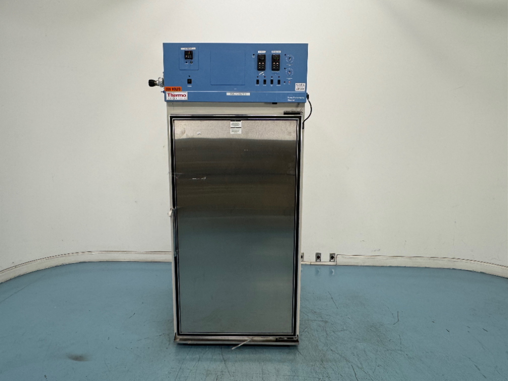 Image of Thermo Forma Environmental Chamber